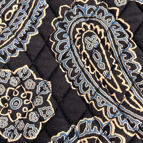 VERA BRADLEY Triple Zip Hipster Crossbody Bag - Picture 4 of 4